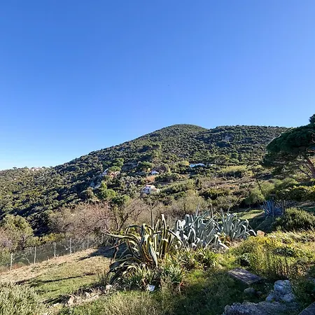 Feriehus Elena - Helloelba